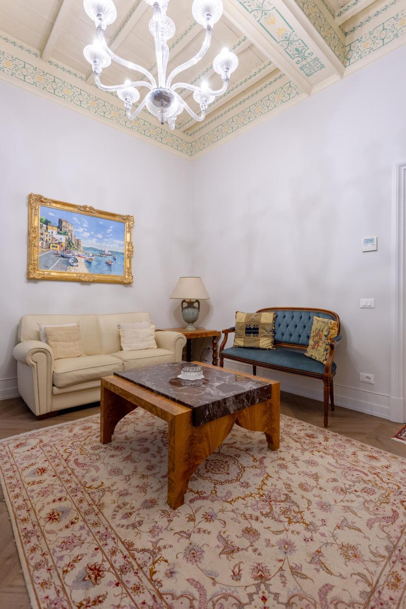 Carrozze Luxury Apartment *
