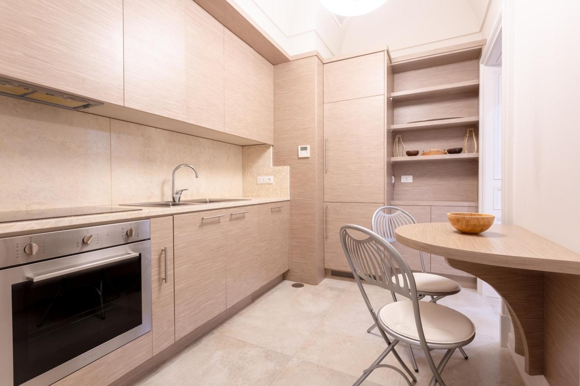 Carrozze Luxury Apartment *